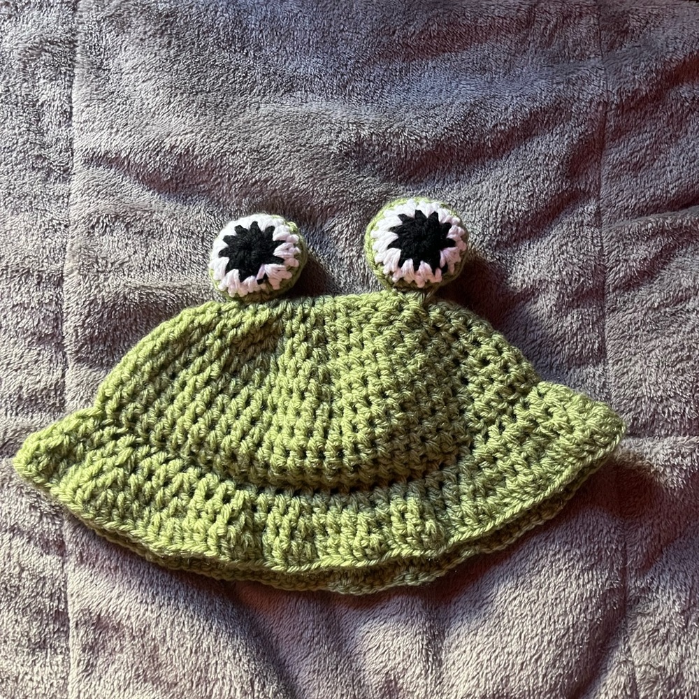 Crocheted Frog Bucket Hat